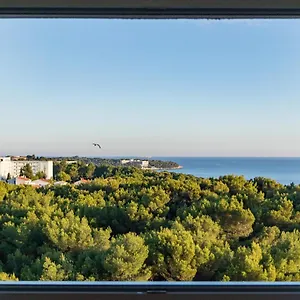 Floor Modern With Incredible Views , Pola Croazia
