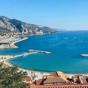 Cozy Lemon , Mentone Francia